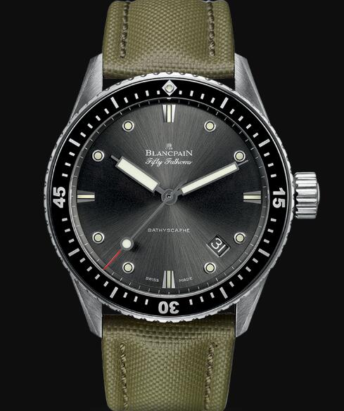 Review Blancpain Fifty Fathoms Watch Review Bathyscaphe Replica Watch 5000 1110 K52A